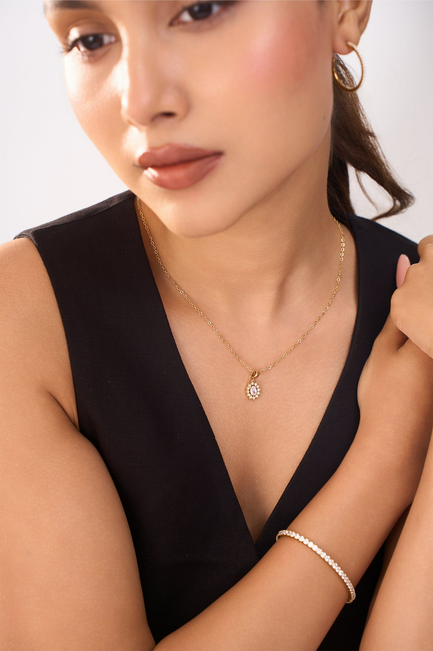 Zyra Halo Diamond Necklace- 18K Gold Plated