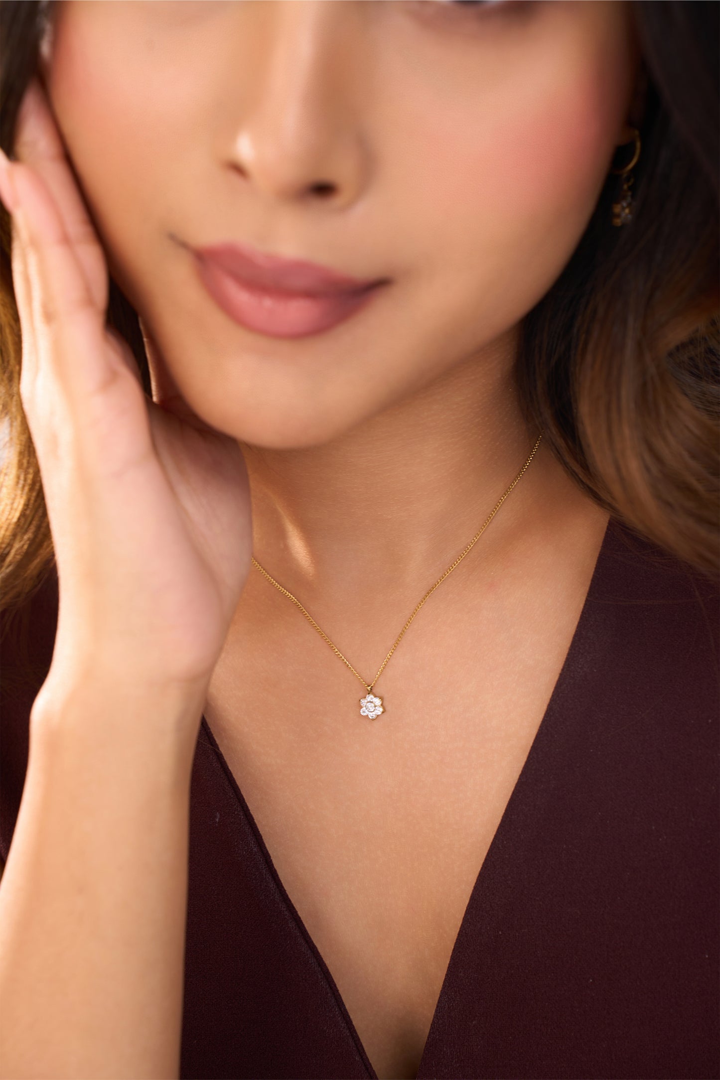 Flower Necklace - 18K Gold Plated