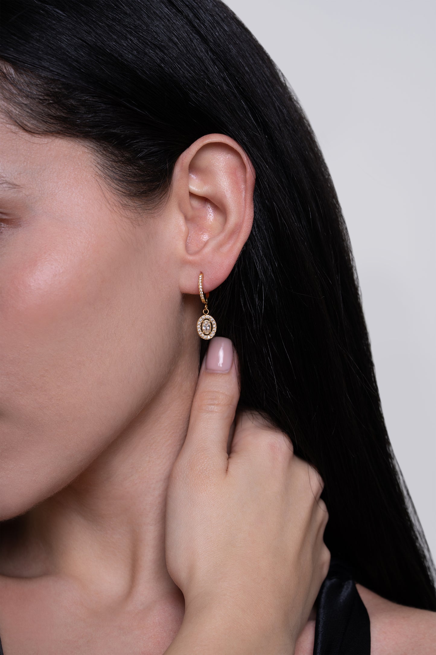 Classic Oval Diamond Huggies - 18k Gold Plated