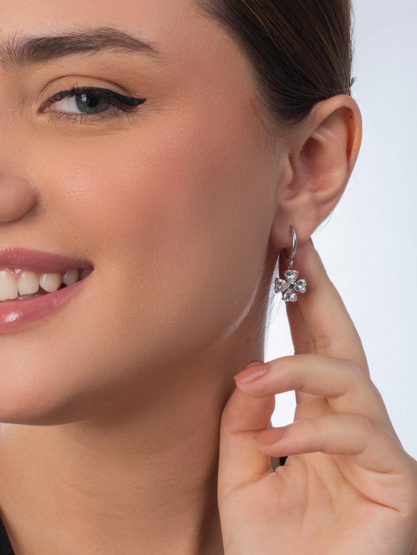 Phoebe Huggies - Silver Edition