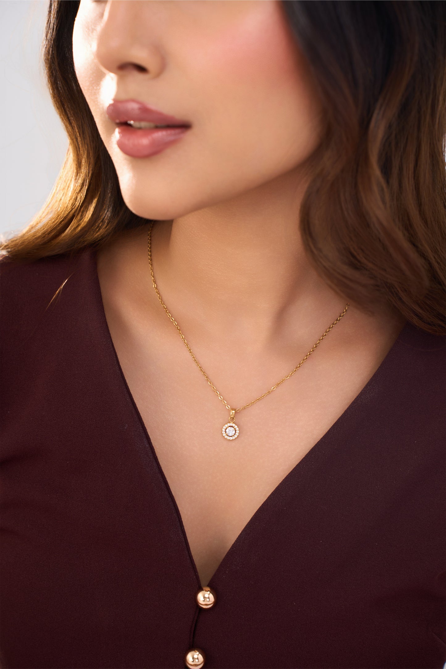 Circle Halo Diamond Necklace- 18K Gold Plated