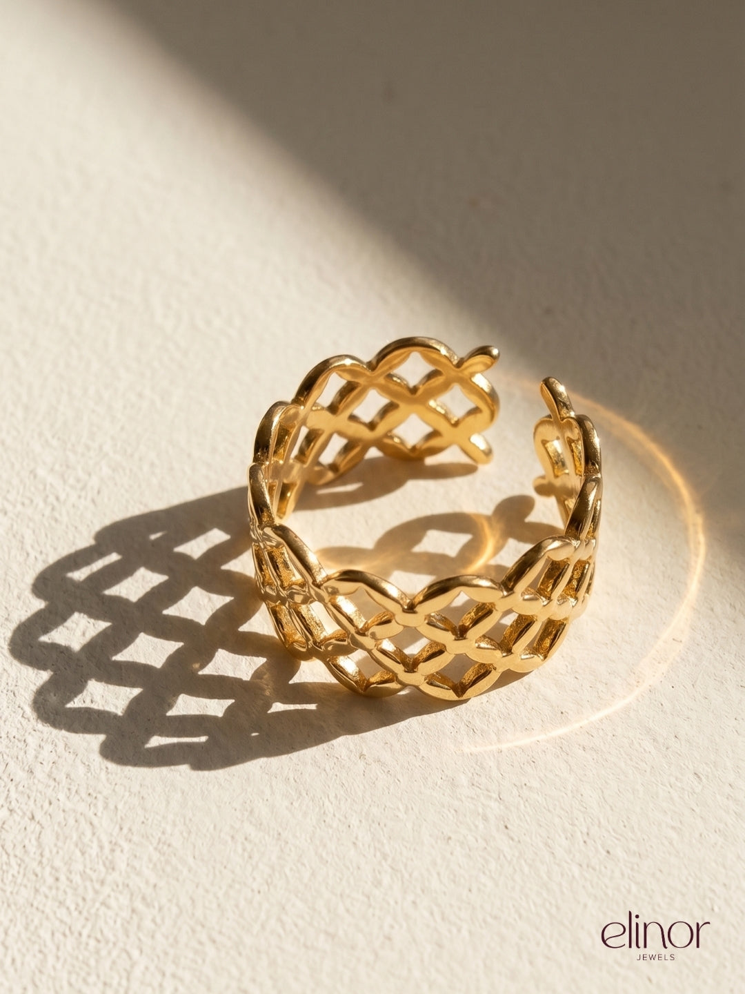 Jane Ring – 18K Gold Plated