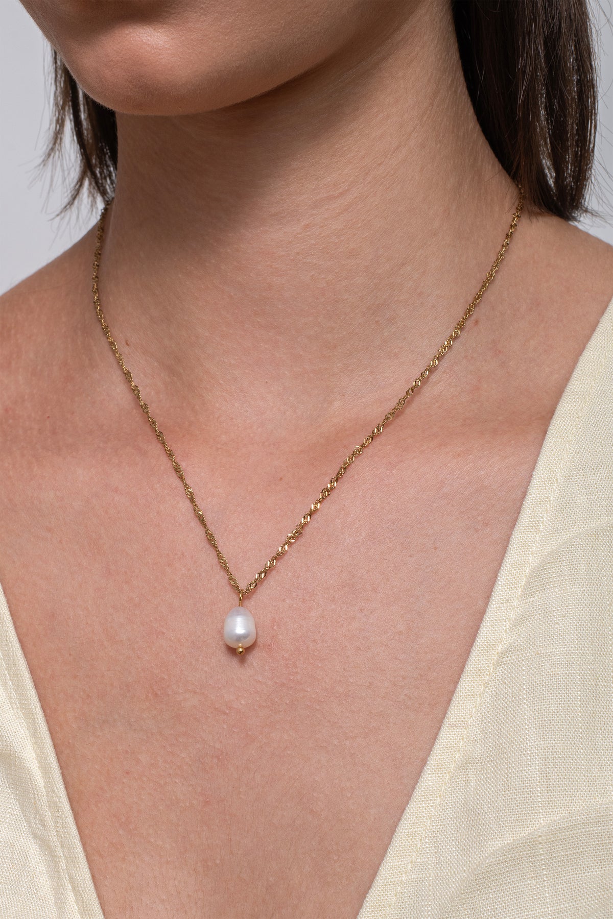 Elowen Pearl Necklace - 18K Gold Plated