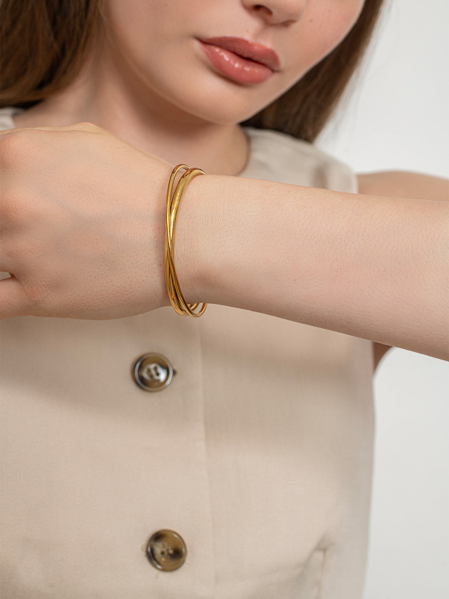 Twist cuff – 18K Gold Plated image 3