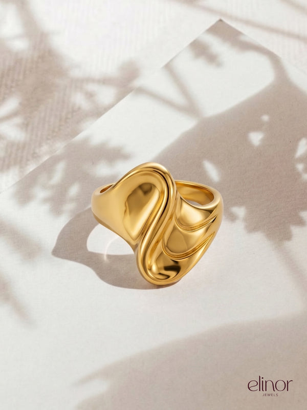 Caroline Ring – 18K Gold Plated