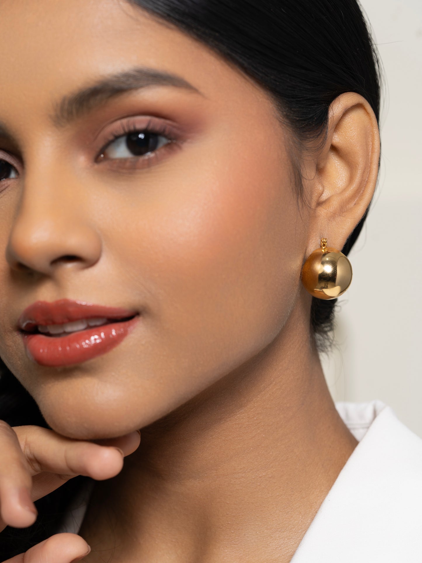 Silvia Hoops- 18K Gold Plated