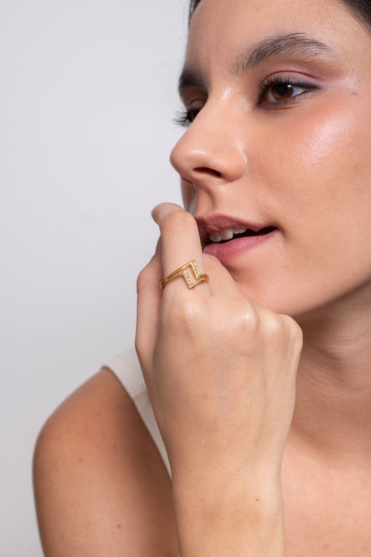 Vetra Ring – 18K Gold Plated