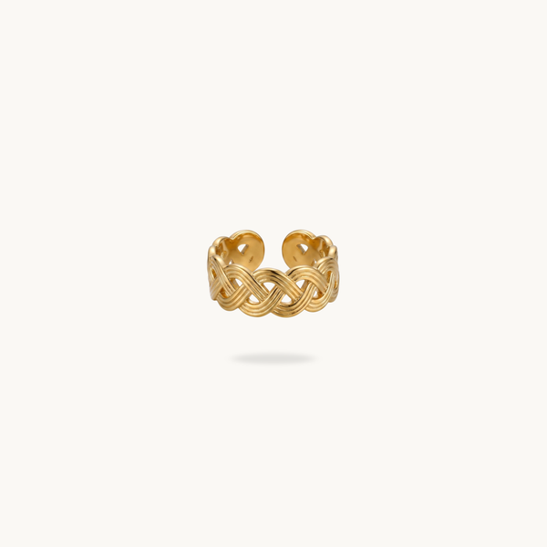 Molly Ring – 18K Gold Plated