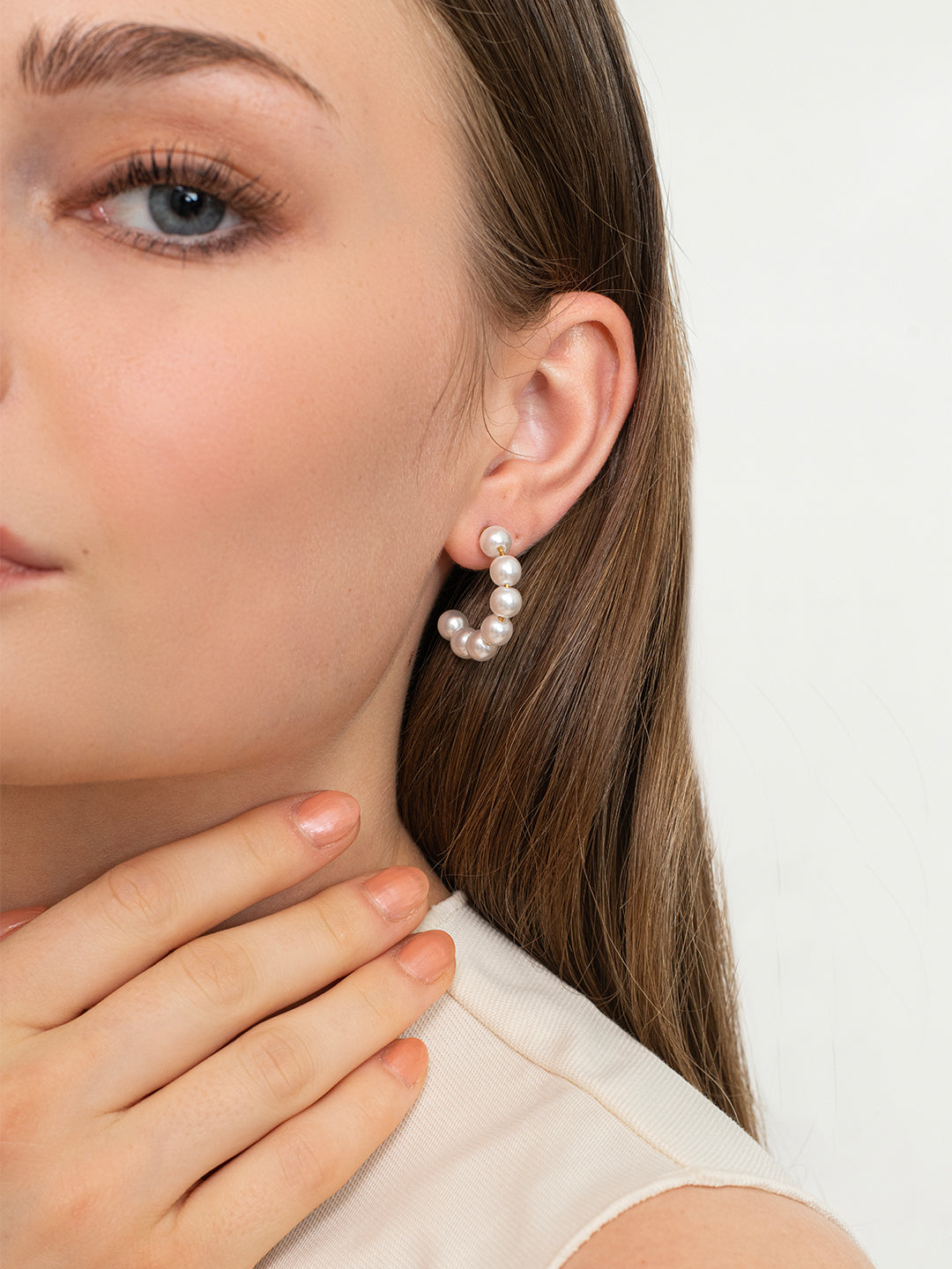 Oyster Hoops - 18k Gold Plated