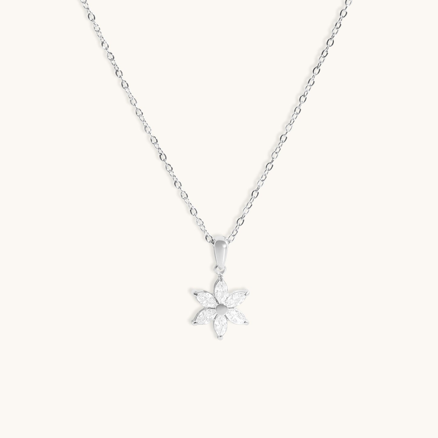 Judith Necklace - Silver Edition