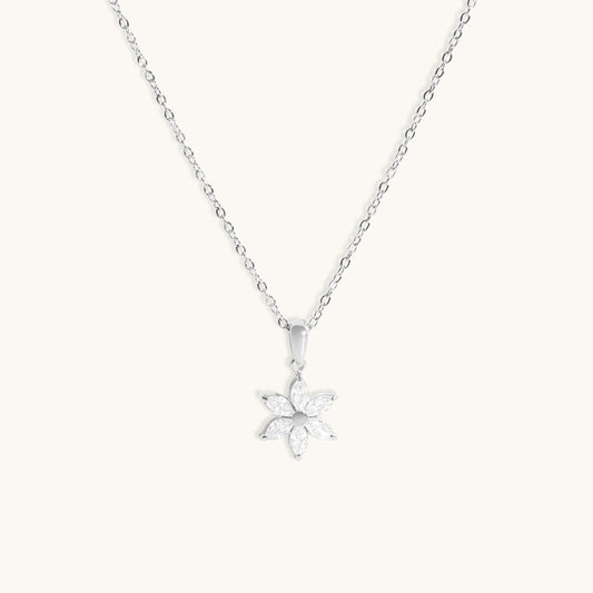 Judith Necklace - Silver Edition