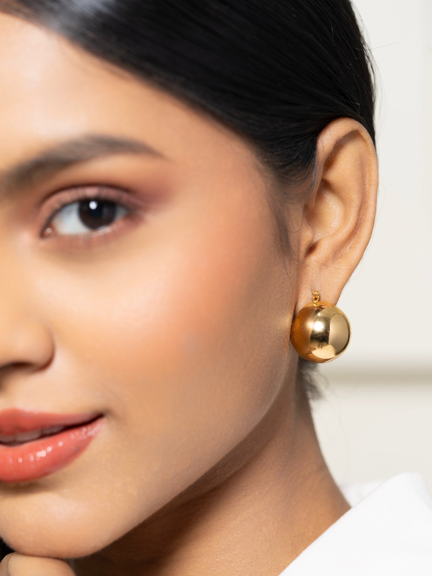 Silvia Hoops- 18K Gold Plated