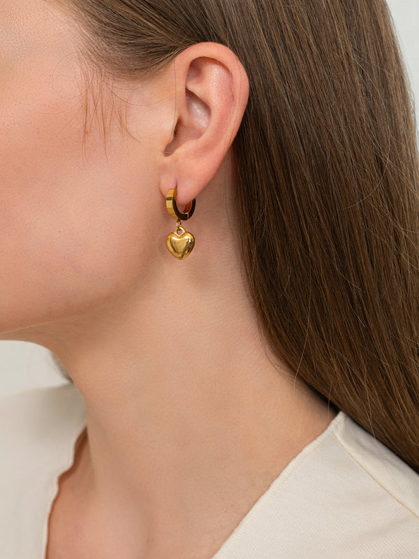 Avyra Earrings – 18K Gold Plated