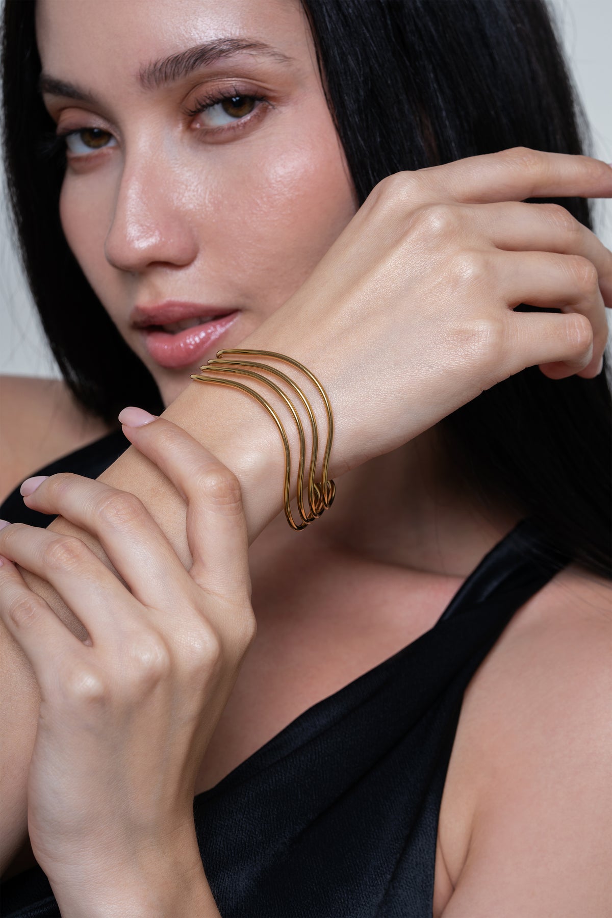 Ariana Cuff -18K Gold Plated image 2