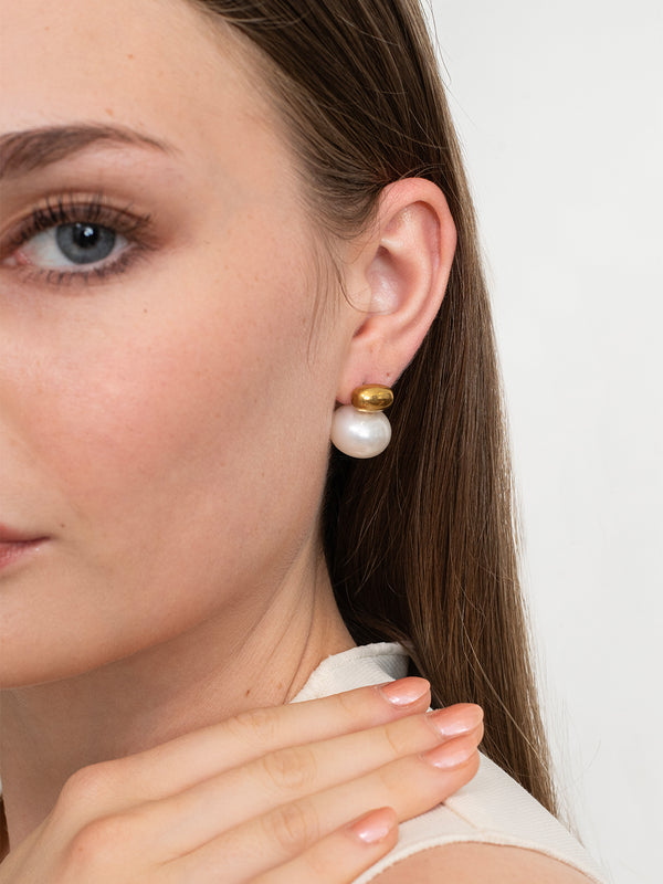 Seraphine Pearl Earrings – 18K Gold Plated