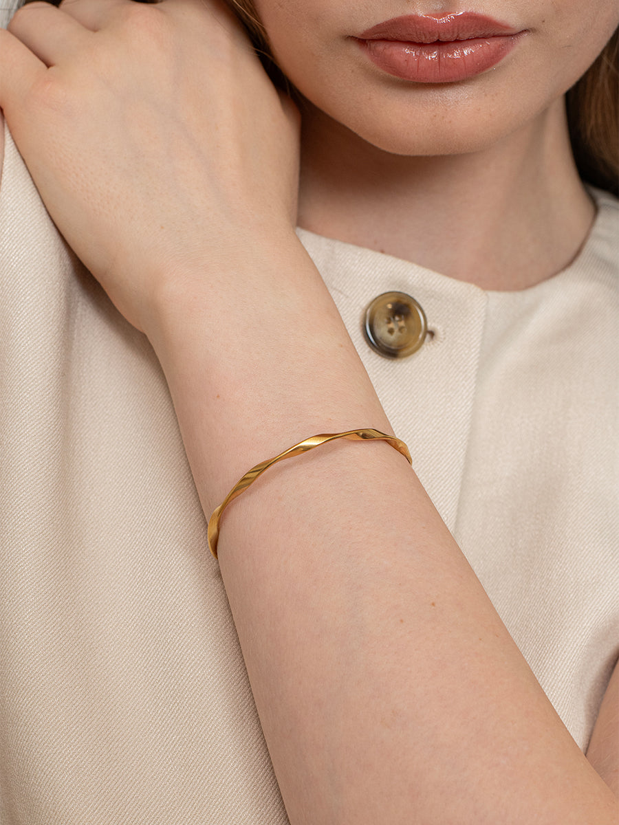 Wavy wrap cuff – 18K Gold Plated image 3
