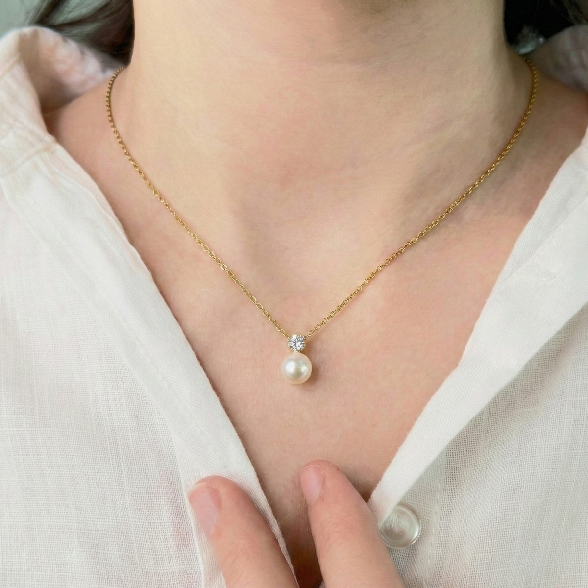 Aurea Pearl Necklace - 18k Gold Plated image 2