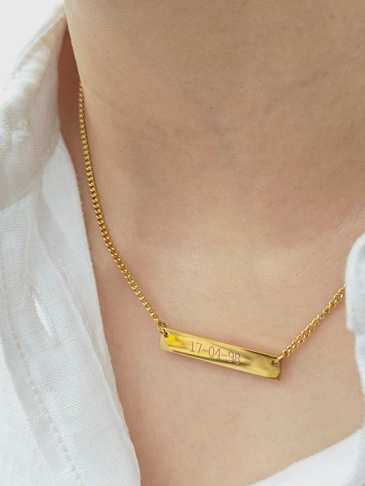 Bar Necklace - 18K Gold Plated