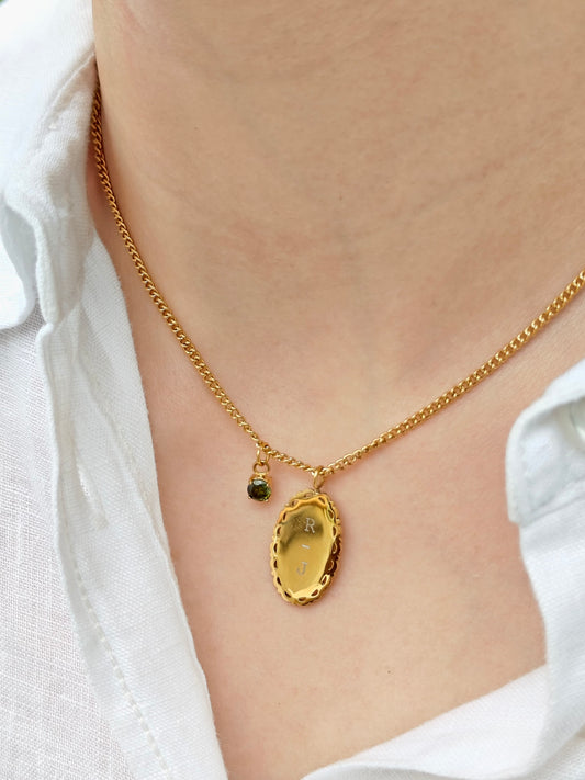 Vintage Oval Necklace - 18K Gold Plated