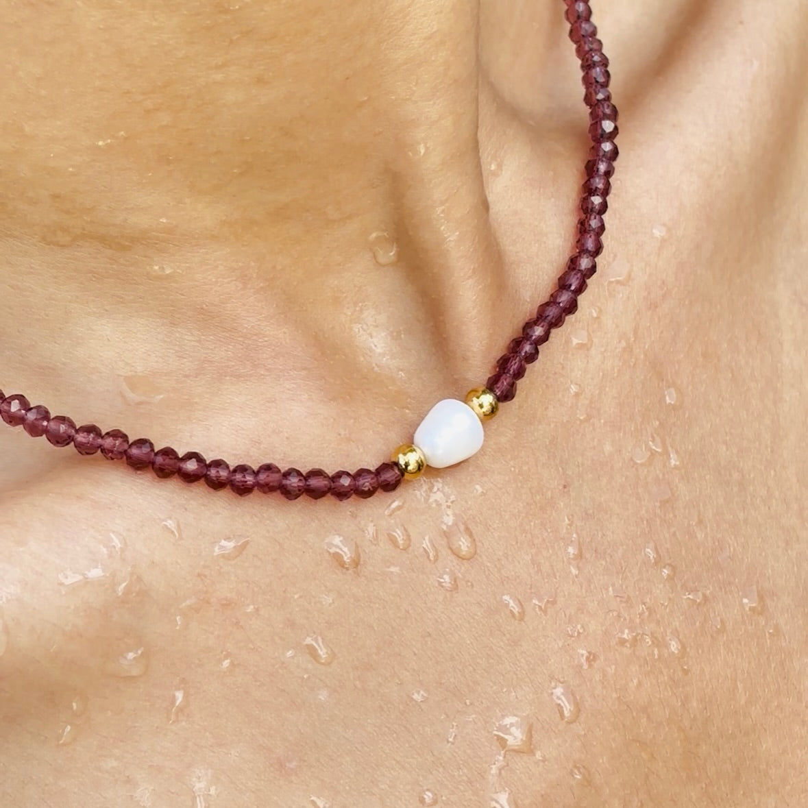 Lilac Beads Necklace - 18k Gold Plated