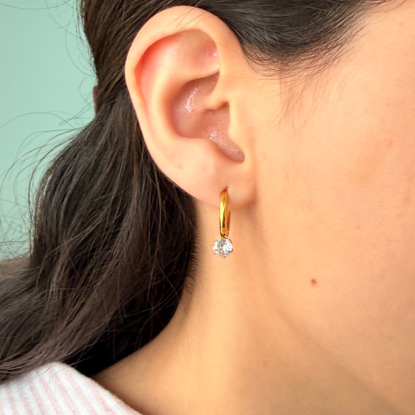 Solitaire Huggies - 18k Gold Plated