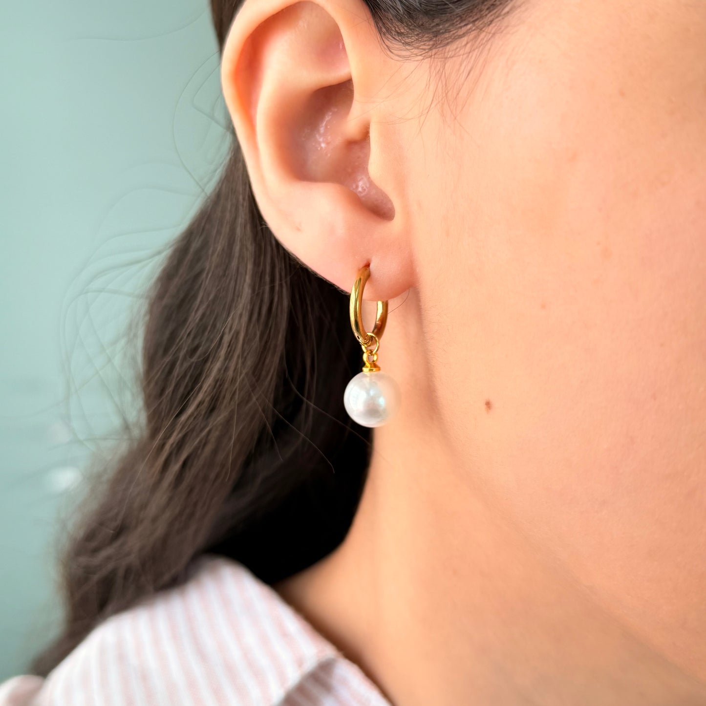 Luna Pearl Huggies - 18k Gold Plated