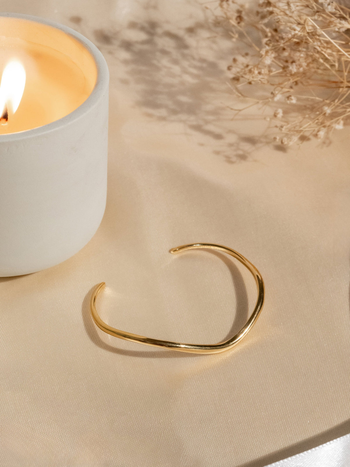 Wave cuff - 18K Gold Plated image 3