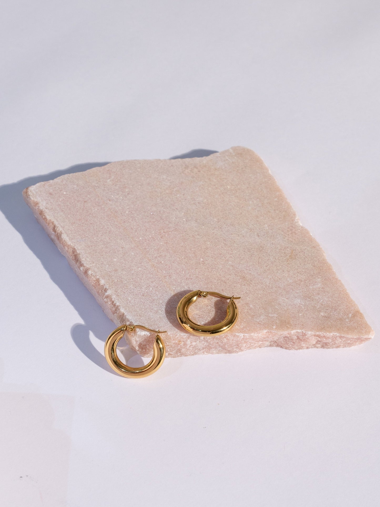 Celine Hoops Medium - 18K Gold Plated