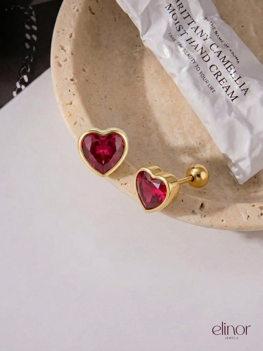 Nova Heart Studs - 18k Gold Plated