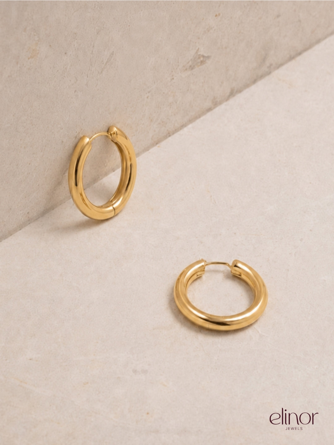 Nyra Mini Earrings – 18K Gold Plated