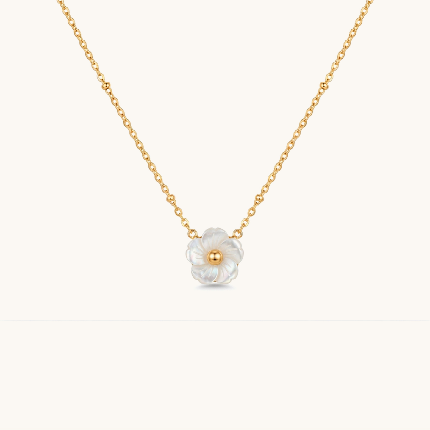 Snow petal Necklace – 18K Gold Plated
