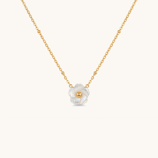 Snow petal Necklace – 18K Gold Plated