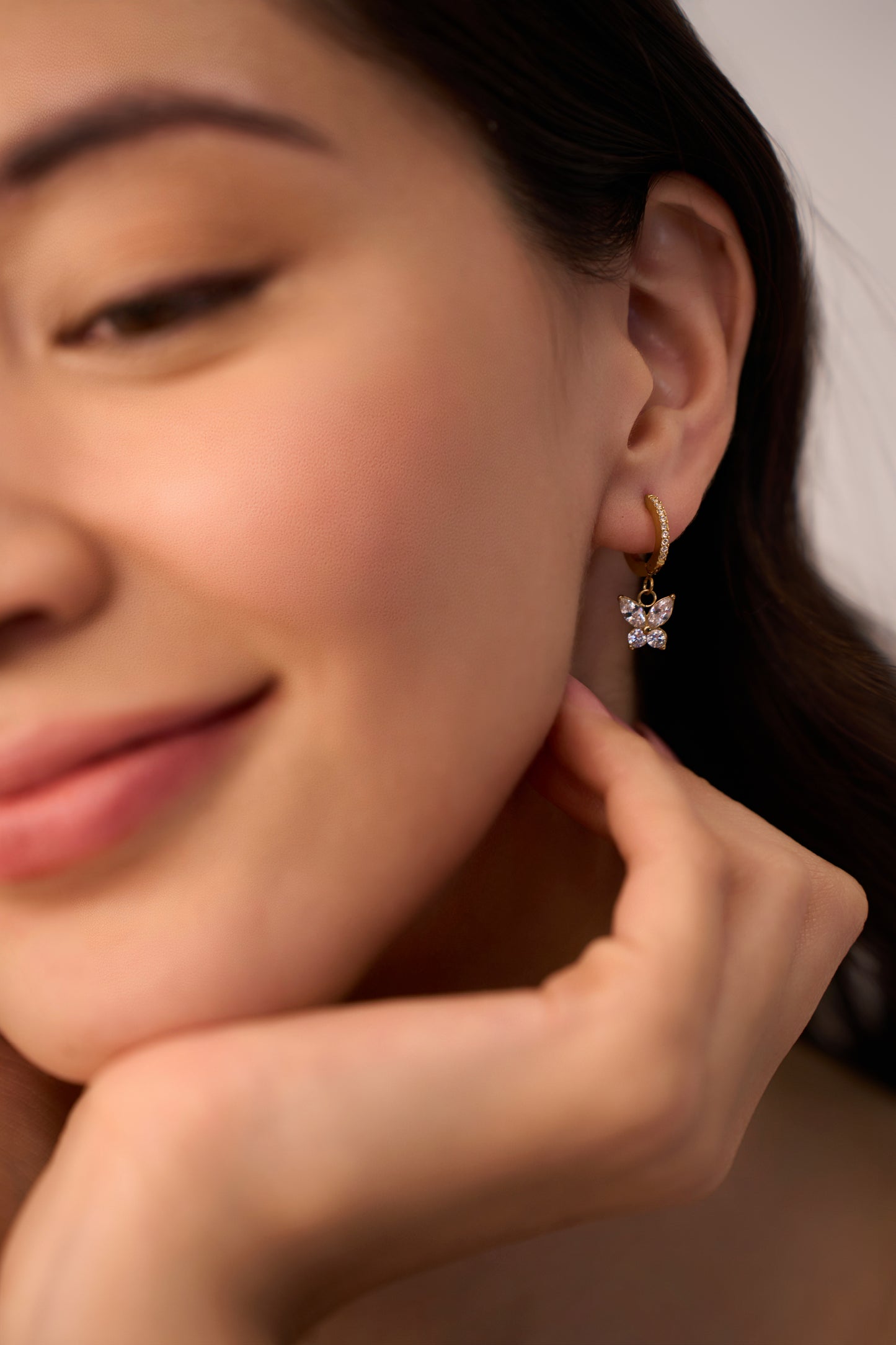 Alina Huggies - 18K Gold Plated